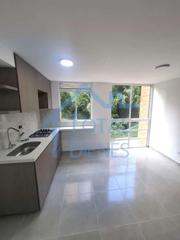 Foto 9 de 24 — Apartamento en Maria Auxiliadora, Sabaneta