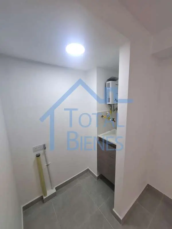 Foto 13 de 24 — Apartamento en Maria Auxiliadora, Sabaneta