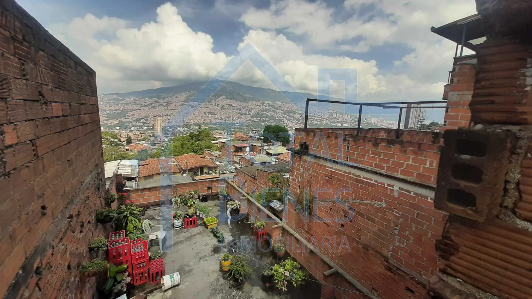 Foto 19 de 19 — Casa en Manrique las Esmeraldas, Medellín