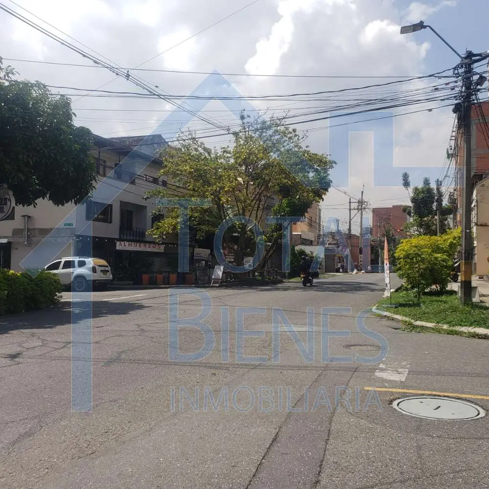 Foto 3 de 30 — Apartamento en Velodromo, Medellín