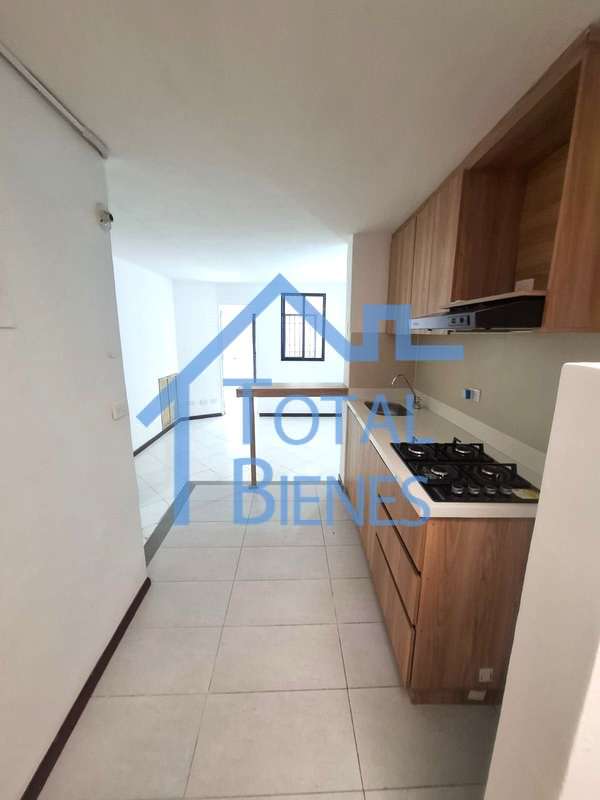 Foto 4 de 19 — Apartamento en La Floresta, Medellín