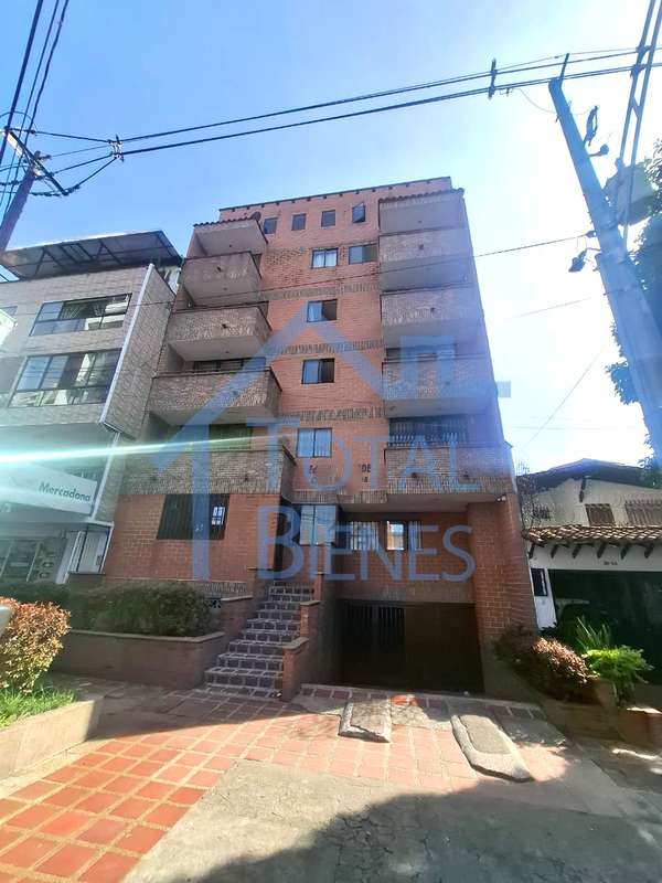 Foto 2 de 15 — Apartaestudio en Calasanz, Medellín