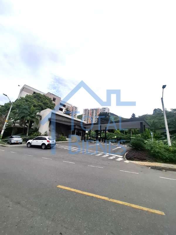 Foto 1 de 28 — Apartamento en Belén, Medellín