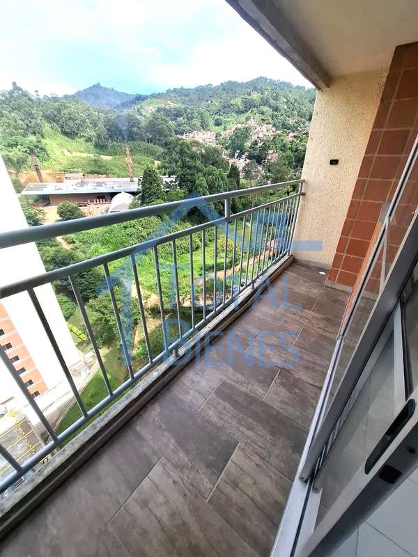 Foto 12 de 29 — Apartamento en Viviendas del Sur, Itagüí