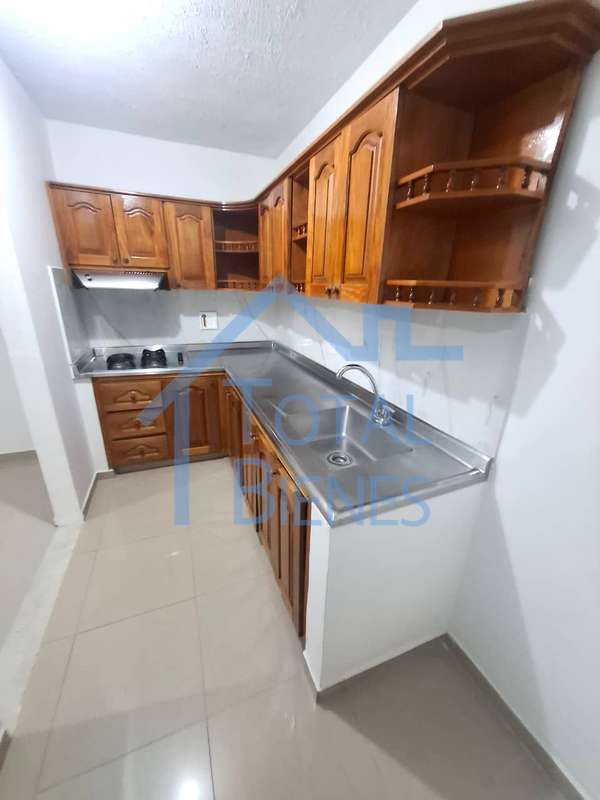Foto 5 de 23 — Apartamento en Miravalle, Medellín