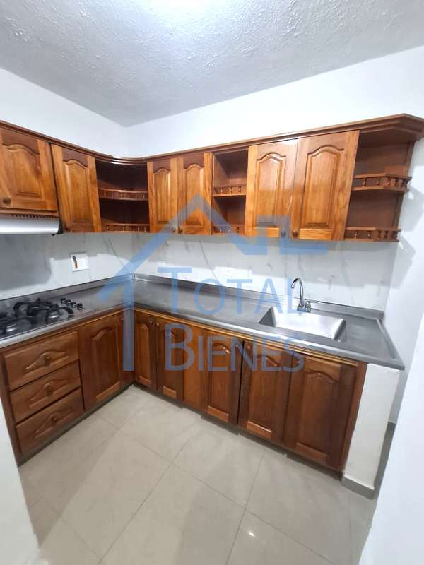 Foto 6 de 23 — Apartamento en Miravalle, Medellín