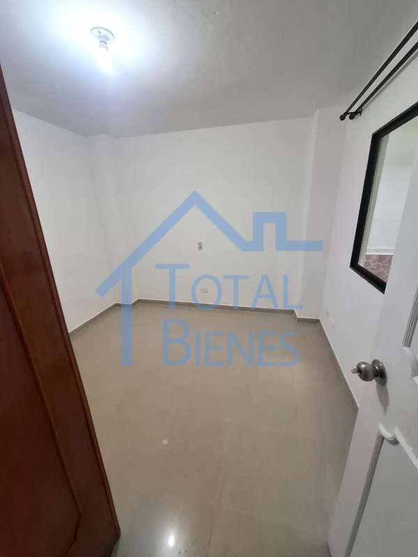 Foto 12 de 23 — Apartamento en Miravalle, Medellín