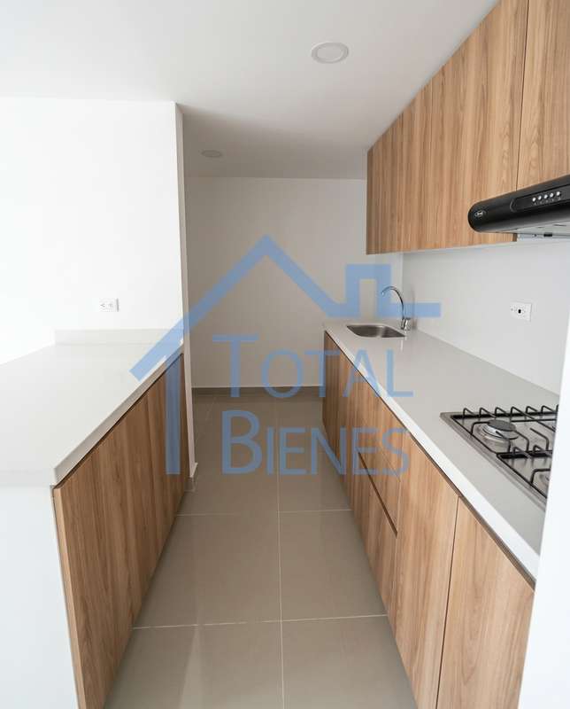 Foto 3 de 14 — Apartamento en Maria Auxiliadora, Sabaneta