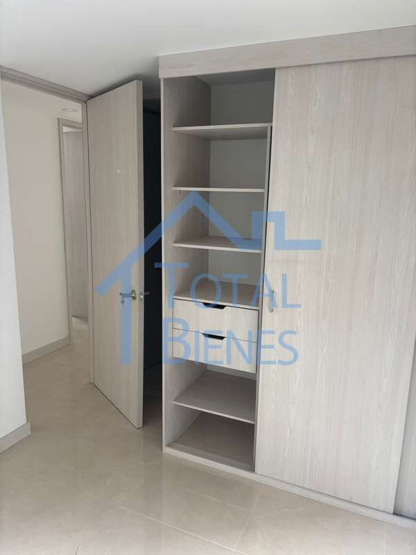 Foto 5 de 15 — Apartamento en Maria Auxiliadora, Sabaneta