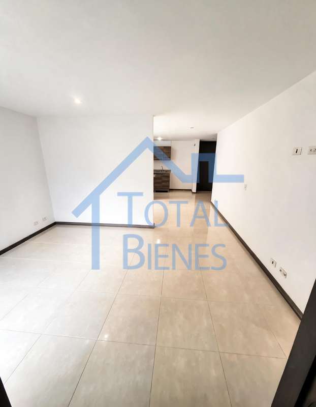 Foto 8 de 13 — Apartamento en La Aguacatala, Medellín