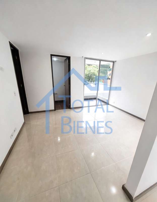 Foto 2 de 14 — Apartamento en La Aguacatala, Medellín