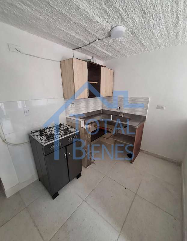Foto 2 de 11 — Apartamento en San Pablo, Medellín
