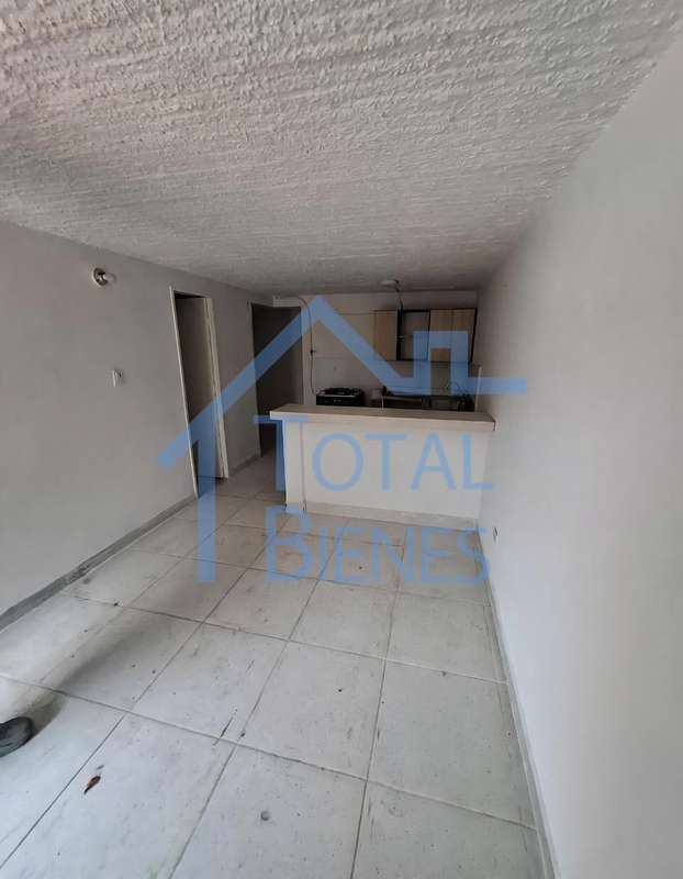 Foto 3 de 11 — Apartamento en San Pablo, Medellín