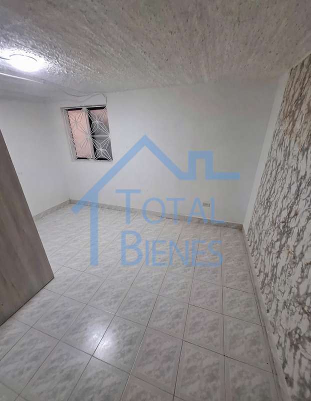 Foto 6 de 11 — Apartamento en San Pablo, Medellín