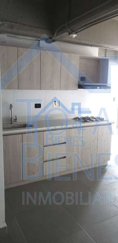 Foto 4 de 15 — Apartamento en Entreamigos, Sabaneta
