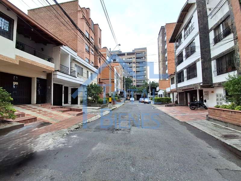Foto 2 de 18 — Apartamento en La Castellana, Medellín