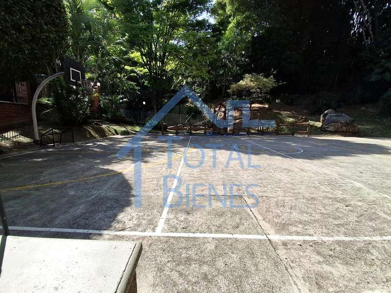Foto 15 de 30 — Apartamento en La Abadia, Medellín