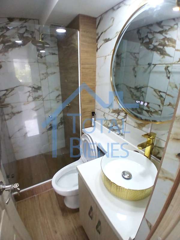 Foto 13 de 27 — Apartamento en Poblado Castropol, Medellín