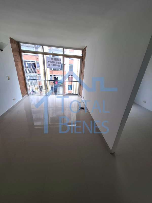 Foto 8 de 24 — Apartamento en La Aurora, Medellín