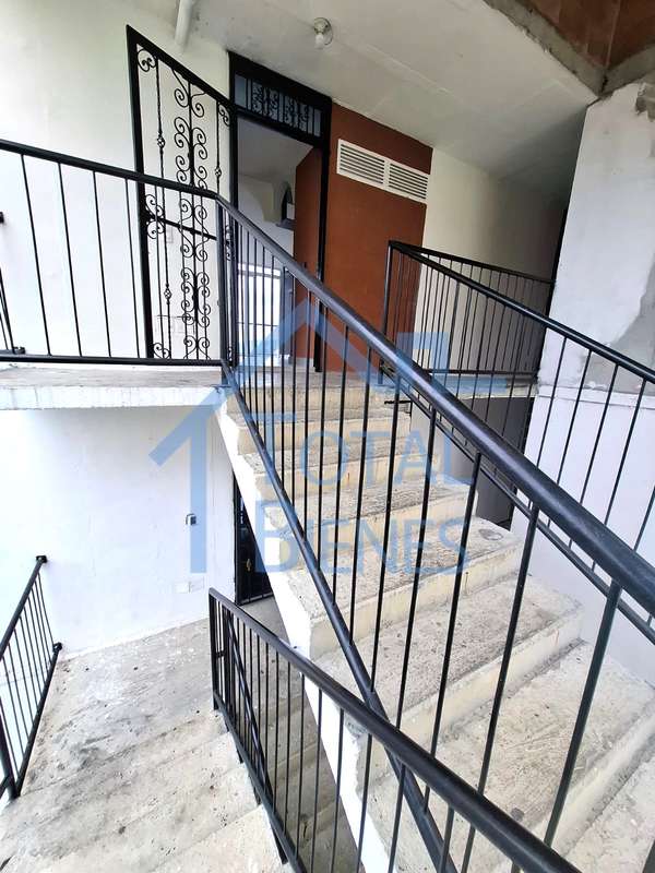 Foto 11 de 24 — Apartamento en La Aurora, Medellín