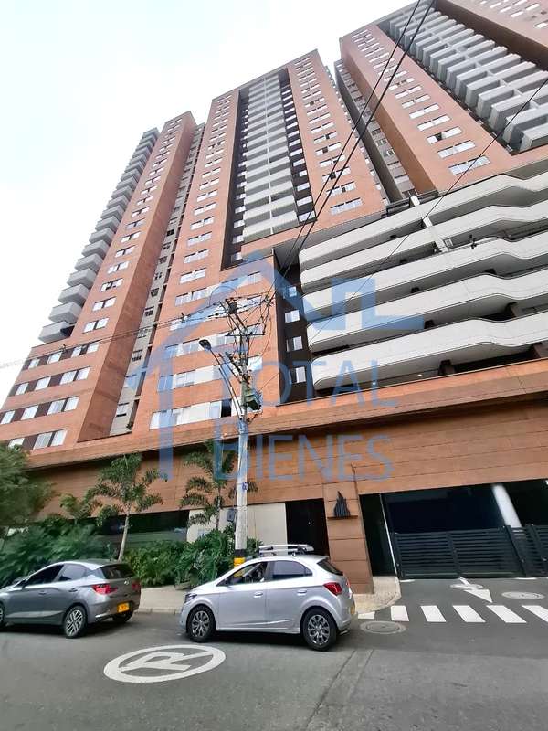 Foto 2 de 26 — Apartamento en San Diego, Medellín