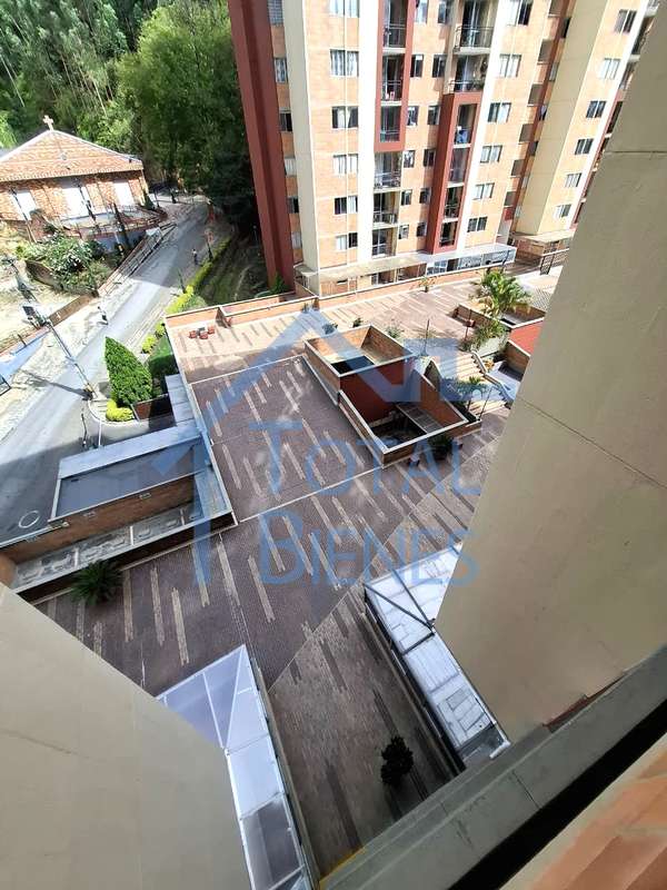 Foto 6 de 30 — Apartamento en Rodeo Alto, Medellín