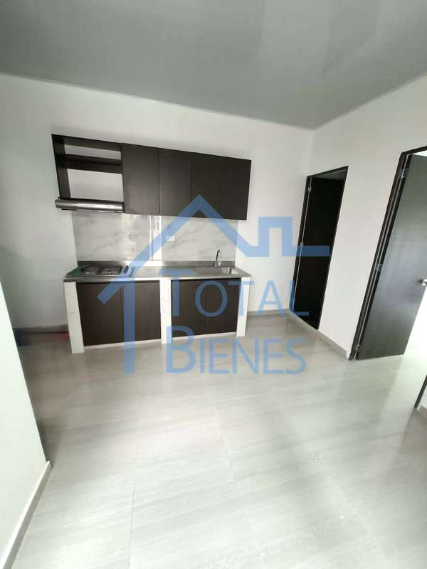 Foto 3 de 16 — Apartamento en La Castellana, Medellín