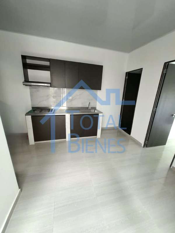 Foto 5 de 16 — Apartamento en La Castellana, Medellín