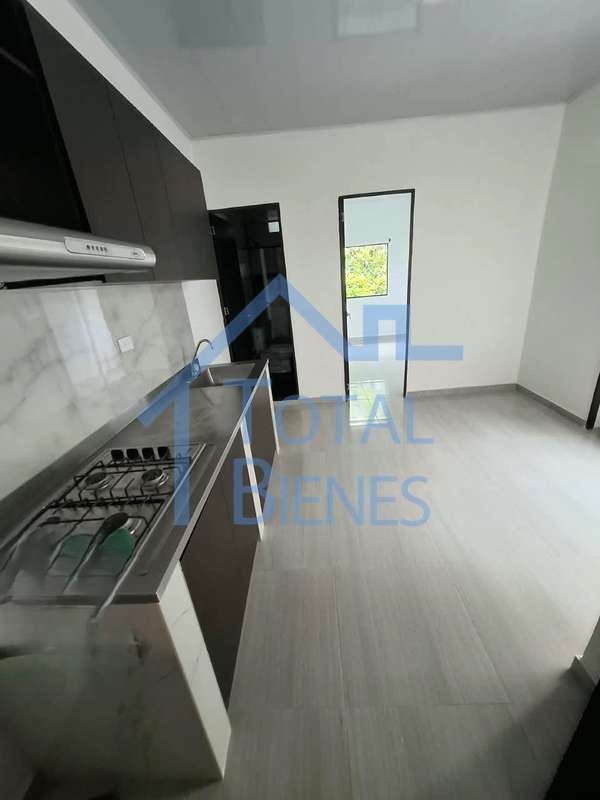 Foto 7 de 16 — Apartamento en La Castellana, Medellín
