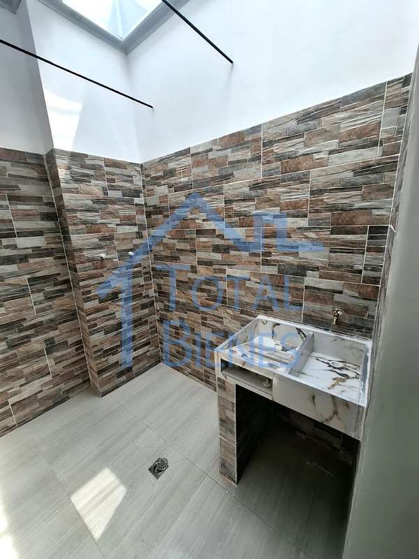 Foto 8 de 16 — Apartamento en La Castellana, Medellín