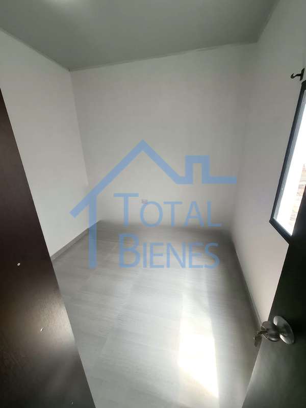 Foto 14 de 16 — Apartamento en La Castellana, Medellín