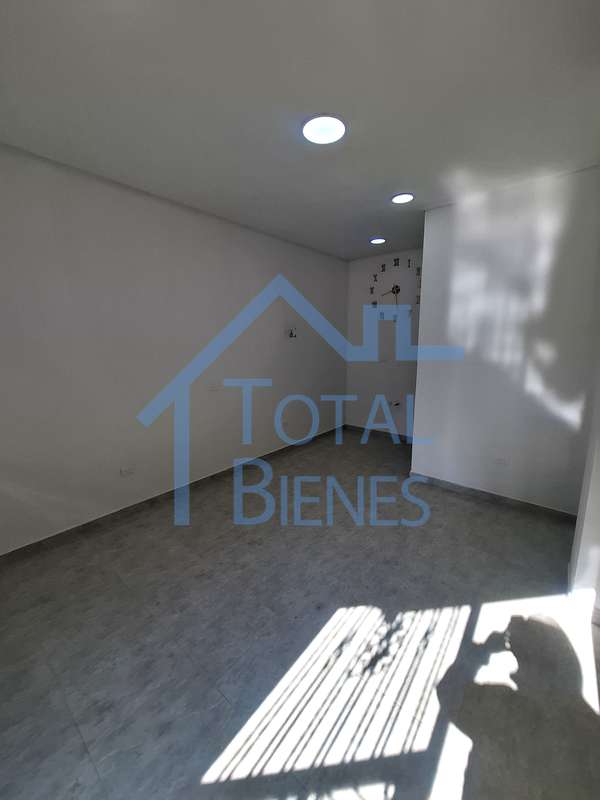 Foto 6 de 8 — Local en San Bernardo, Medellín