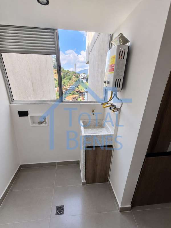 Foto 8 de 28 — Apartamento en Maria Auxiliadora, Sabaneta