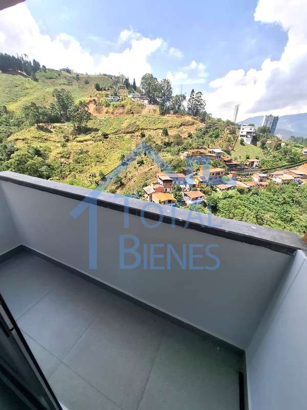 Foto 11 de 28 — Apartamento en Maria Auxiliadora, Sabaneta