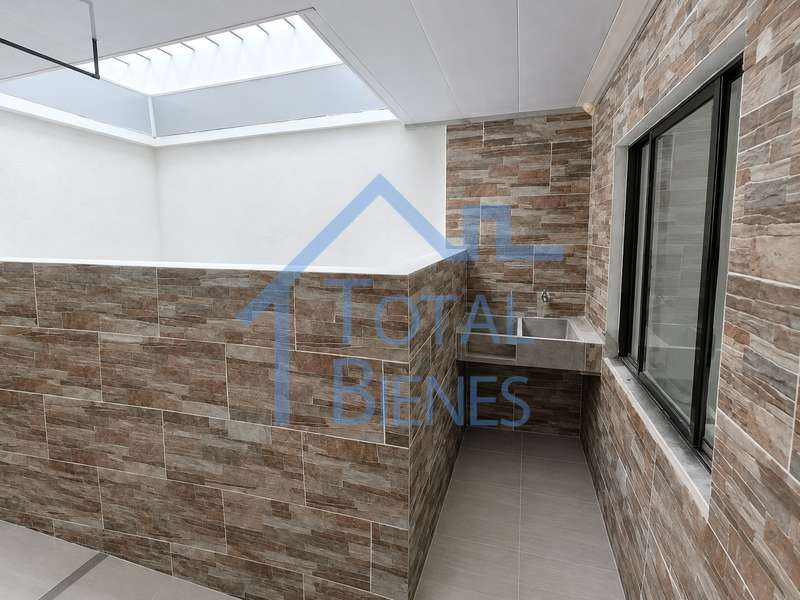 Foto 4 de 10 — Apartamento en La Castellana, Medellín