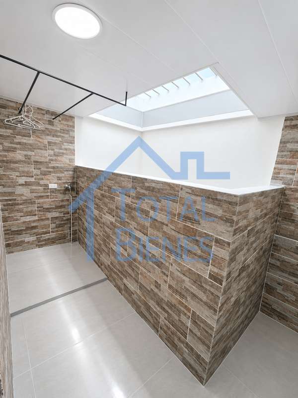 Foto 5 de 10 — Apartamento en La Castellana, Medellín