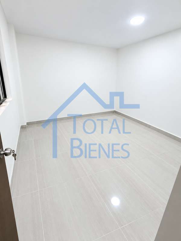 Foto 9 de 10 — Apartamento en La Castellana, Medellín