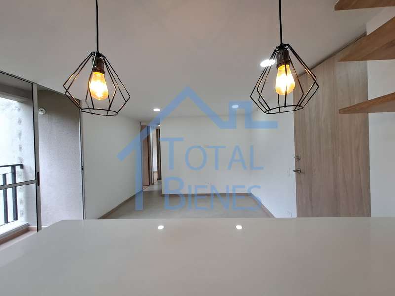 Foto 5 de 10 — Apartamento en Las Lomitas, Sabaneta