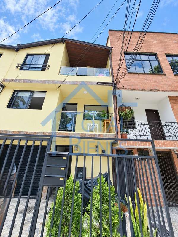 Foto 2 de 19 — Apartamento en Belén las Playas, Medellín