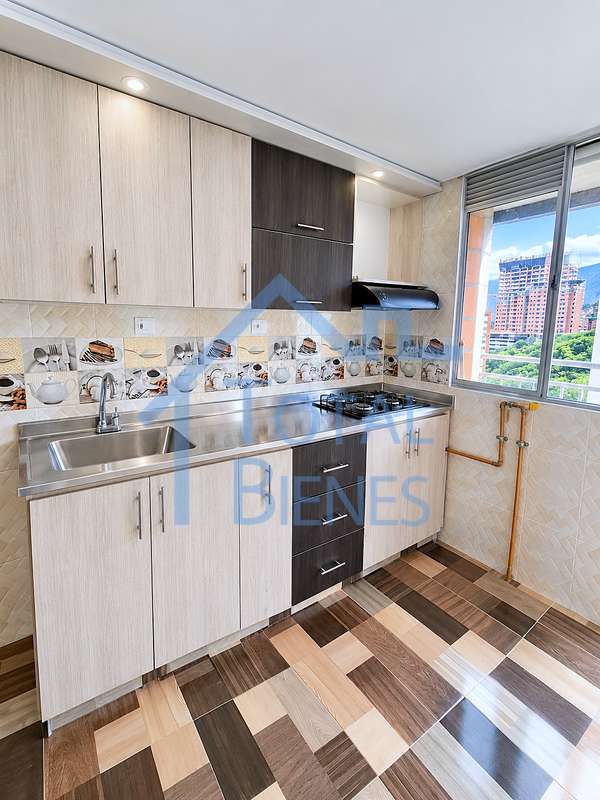 Foto 2 de 29 — Apartamento en Viviendas del Sur, Itagüí