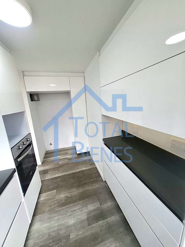 Foto 3 de 30 — Apartamento en Altos del Campestre, Medellín
