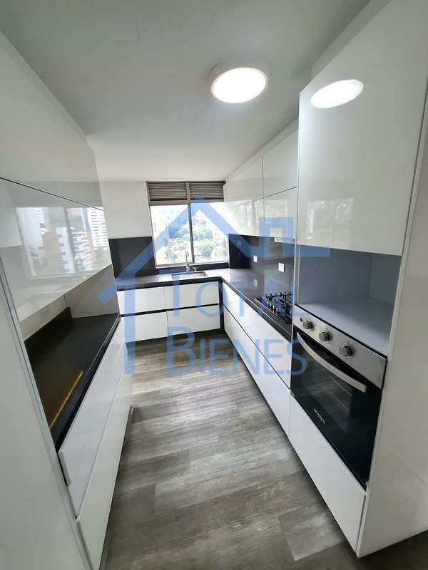 Foto 4 de 30 — Apartamento en Altos del Campestre, Medellín
