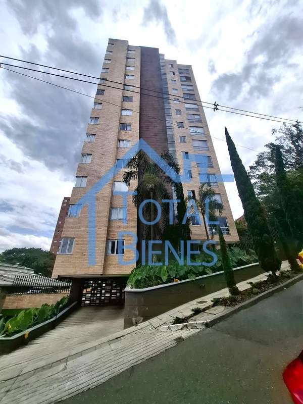 Foto 2 de 22 — Apartaestudio en Poblado Loma de los Parra, Medellín
