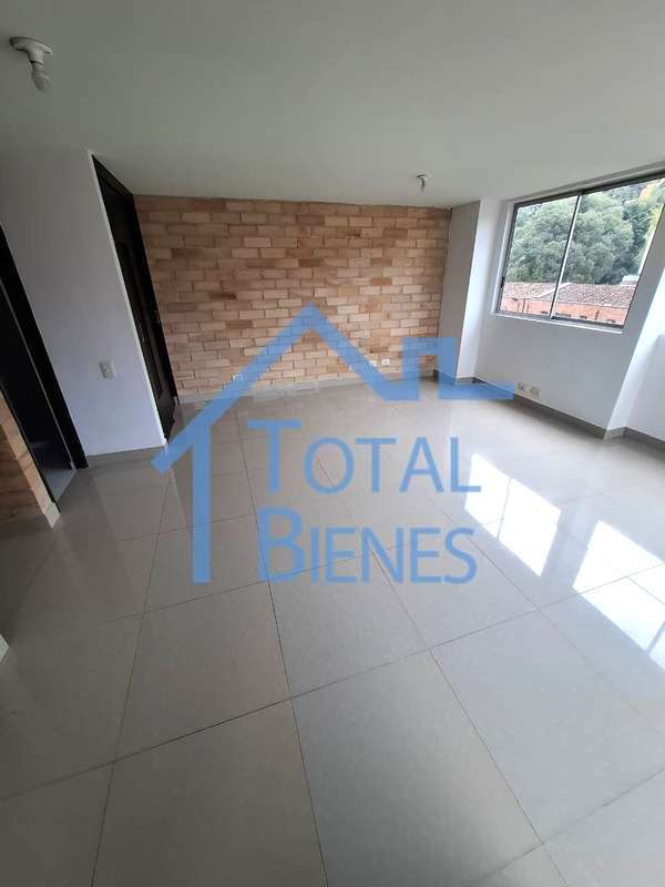 Foto 5 de 22 — Apartaestudio en Poblado Loma de los Parra, Medellín