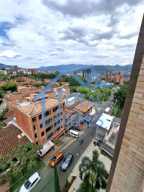 Foto 19 de 22 — Apartaestudio en Poblado Loma de los Parra, Medellín