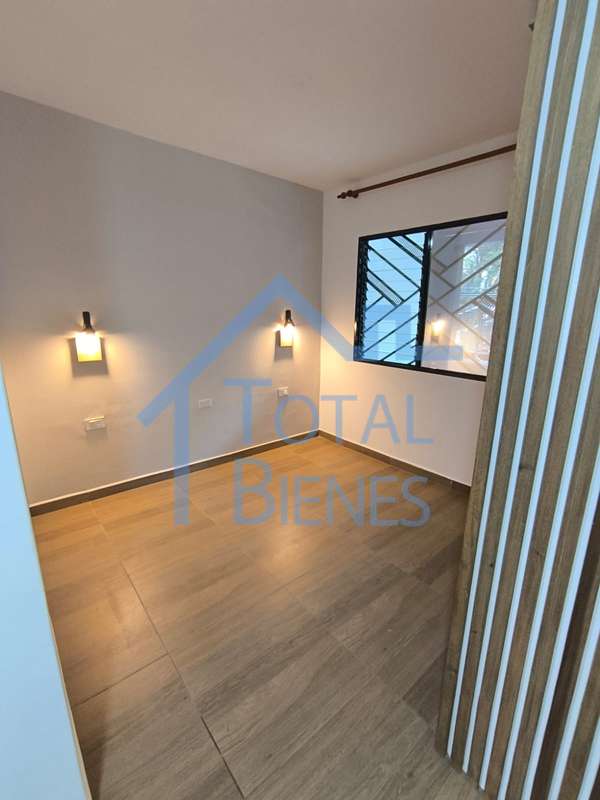 Foto 3 de 14 — Apartaestudio en Santa Lucia, Medellín