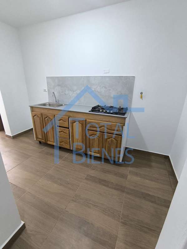 Foto 4 de 14 — Apartaestudio en Santa Lucia, Medellín
