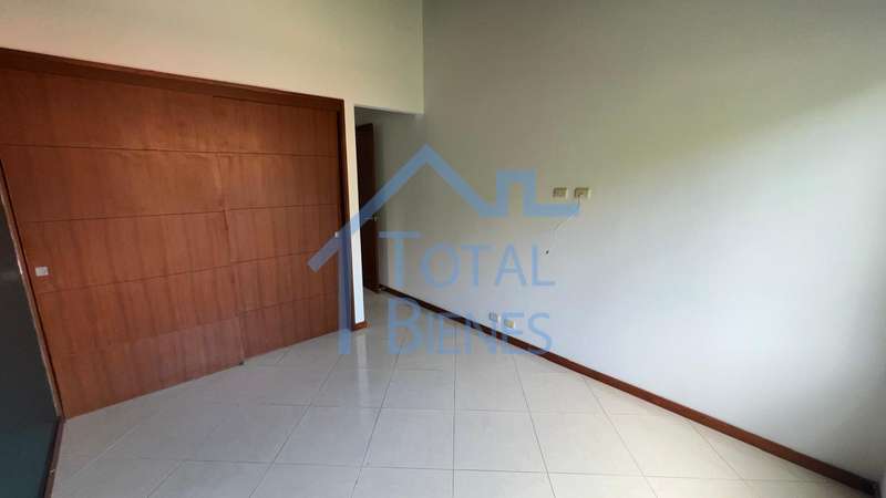 Foto 14 de 28 — Casa en Los Benedictinos, Envigado