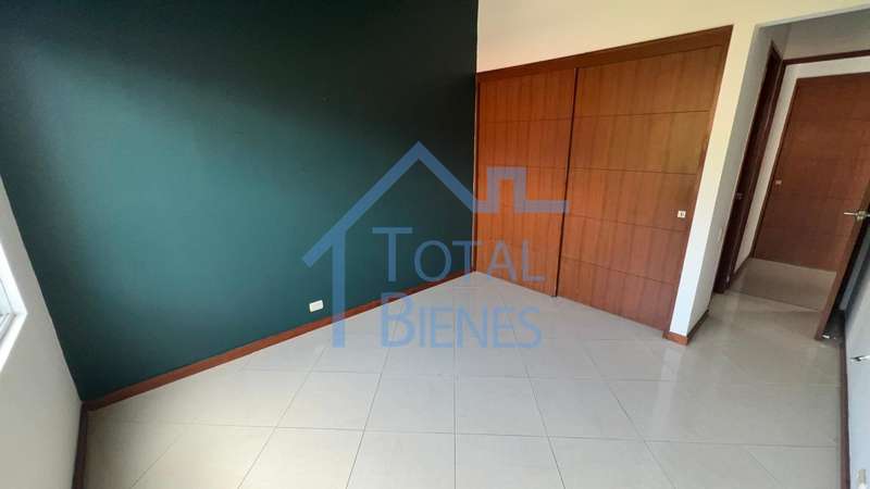 Foto 16 de 28 — Casa en Los Benedictinos, Envigado