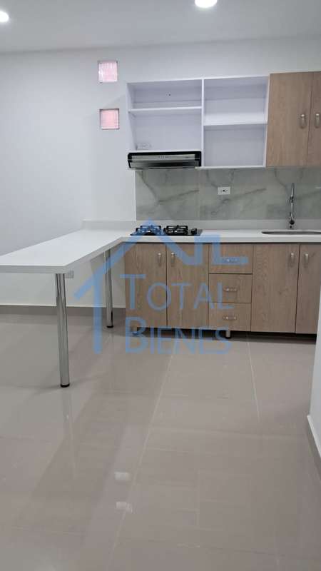 Foto 3 de 17 — Apartamento en San Bernardo, Medellín